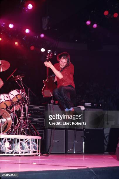 Photo of The Who and Pete TOWNSHEND, Pete Townshend performing live onstage, jumping