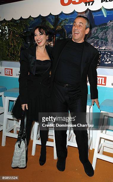 Beatrice and Thierry Ardisson attend OSS 117 "Rio Ne Repond Plus" Premiere on April 7, 2009 at Cinema Gaumont Capucines in Paris, France