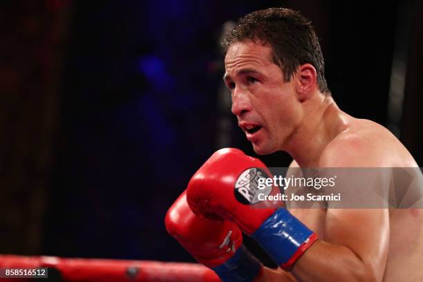 Gamaliel Diaz watches Christian Gonzalez in the second round of their Super Lightweight at Belasco Theatre on October 6, 2017 in Los Angeles,...