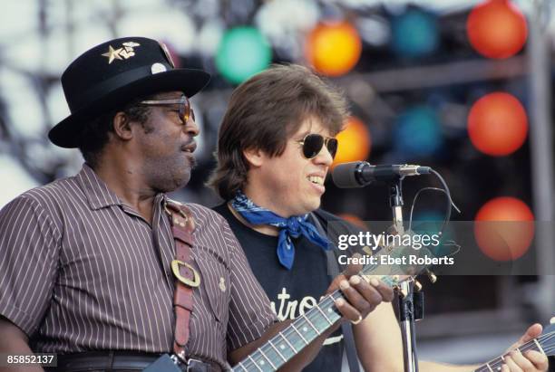 Photo of Bo DIDDLEY and George THOROGOOD, Bo Diddley and George Thorogood performing on stage at Live Aid