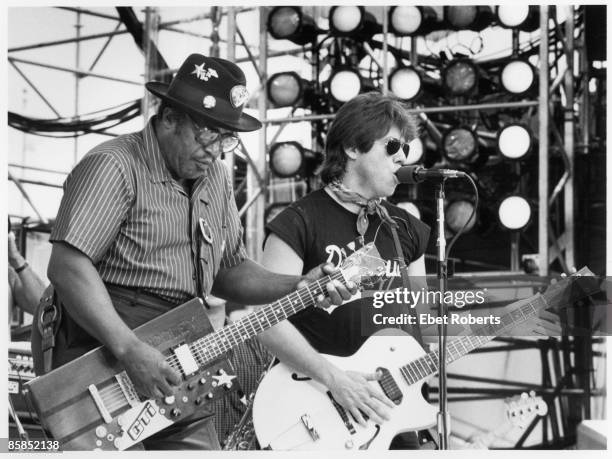 Photo of Bo DIDDLEY and George THOROGOOD, Bo Diddley and George Thorogood performing on stage at Live Aid