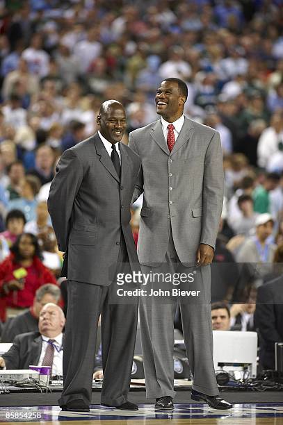 Final Four: Former UNC player Michael Jordan and former Navy player David Robinson stand during ceremony to announce their election to Basketball...