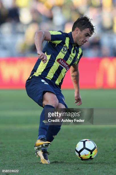 Asdrubal of the Mariners in action during the round one A-League match between the Central Coast Mariners and the Newcastle Jets at Central Coast...