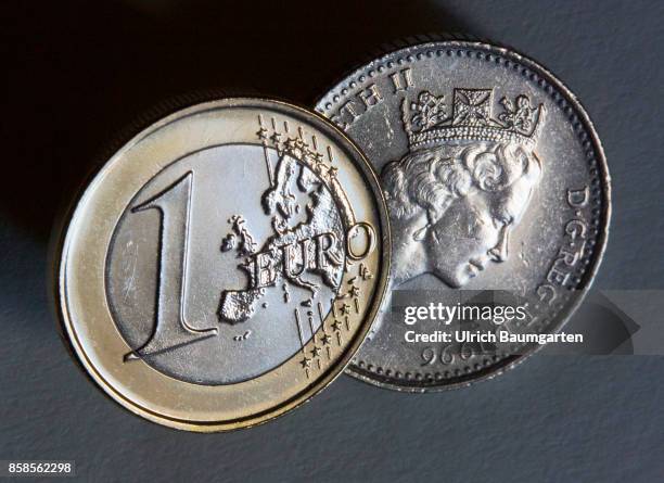 Symbol photo on the subject Brexit, European Union, Great Britain, etc. The picture shows a British pound coin with the portrait of Queen Elizabeth...