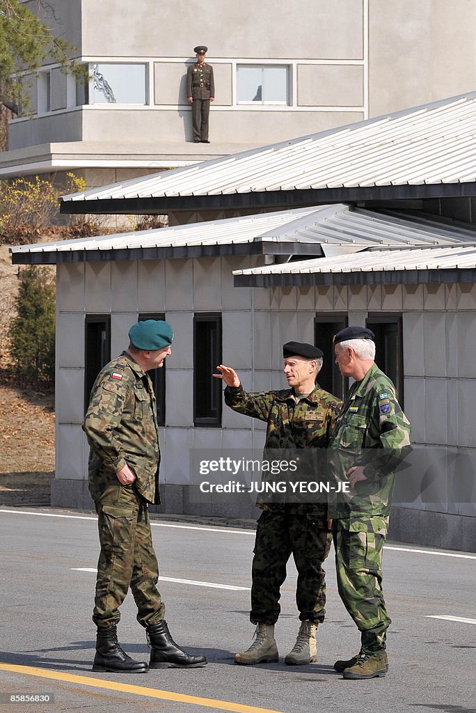 (L-R) Brigadier General Andrzej Przekwas