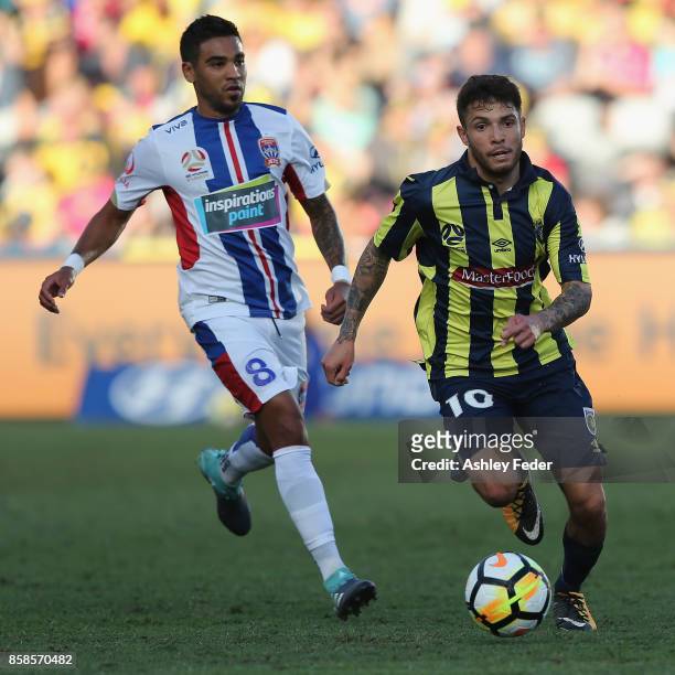Daniel De Silva of the Mariners controls the ball during the round one A-League match between the Central Coast Mariners and the Newcastle Jets at...