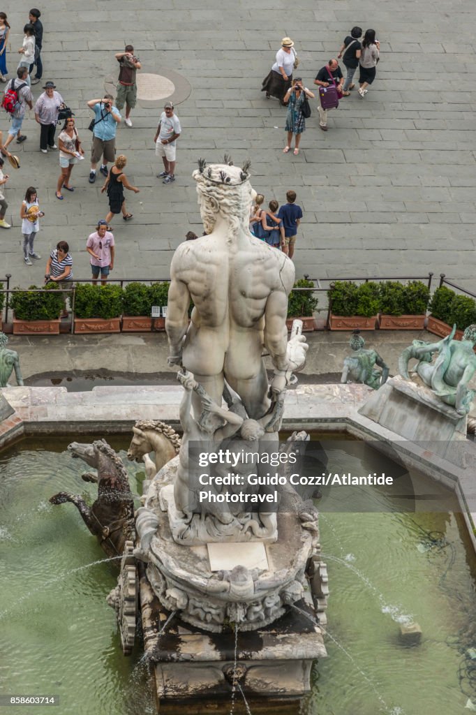 Fontana del Nettuno, Fountain of Neptune