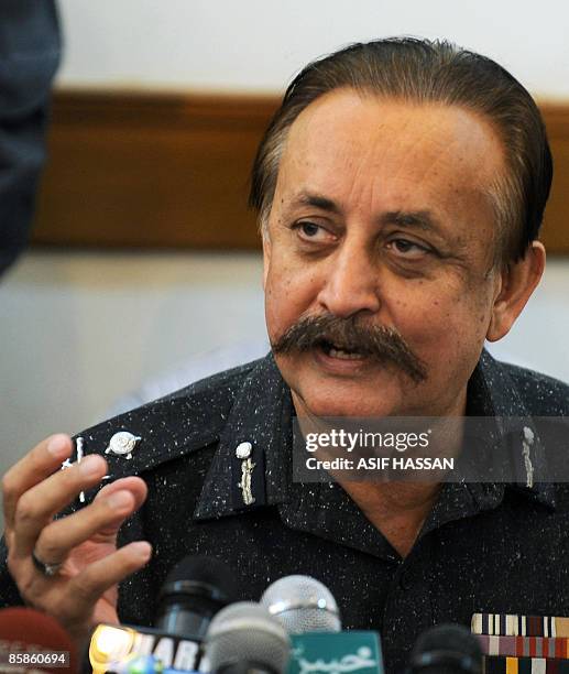 City police chief, Waseem Ahmed speaks during a press conference in Karachi on April 8, 2009. Police in Pakistan's financial capital said they had...