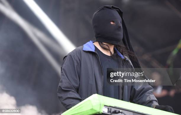 Crystal Castles Concert Photos And Premium High Res Pictures Getty Images crystal-castles-concert-photos-and-premium-high-res-pictures-getty-images