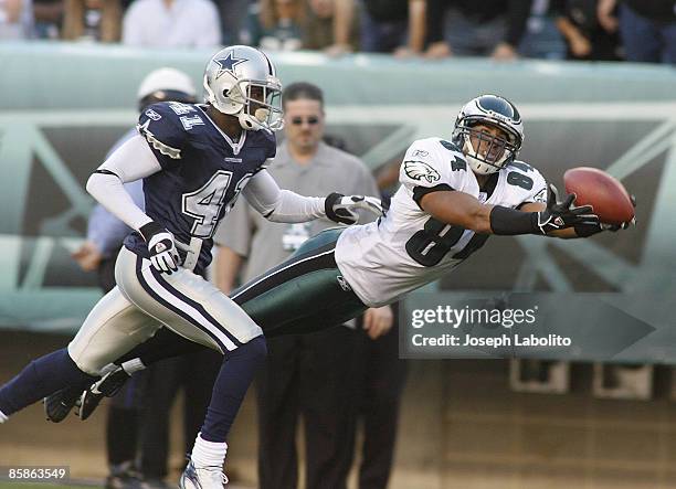 The Eagles Hank Baskett lays out for a pass as he Philadelphia Eagles defeated the Dallas Cowboys 38 to 24 at Lincoln Financial Field in Philadelphia...