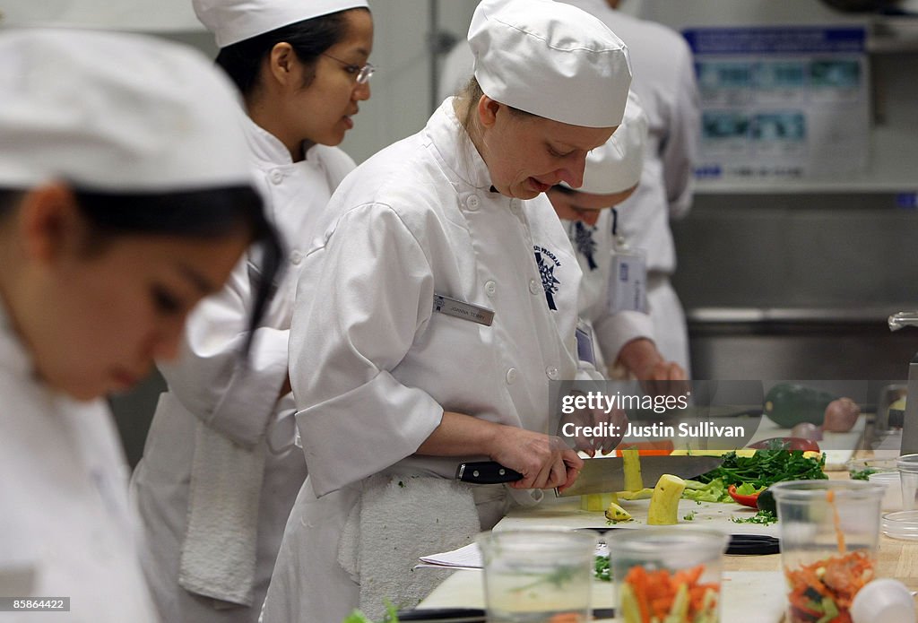 Food Industry Continues To Offer Career Opportunities In Weak Economy