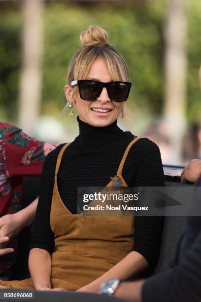 Nicole Richie visits 'Extra' at Universal Studios Hollywood on October 5, 2017 in Universal City, California.