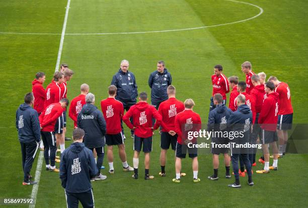 Lars Lagerback and Per Joar Hansen with Team of Norway during training before Norway v Northern Ireland at Ullevaal Stadion on October 7, 2017 in...