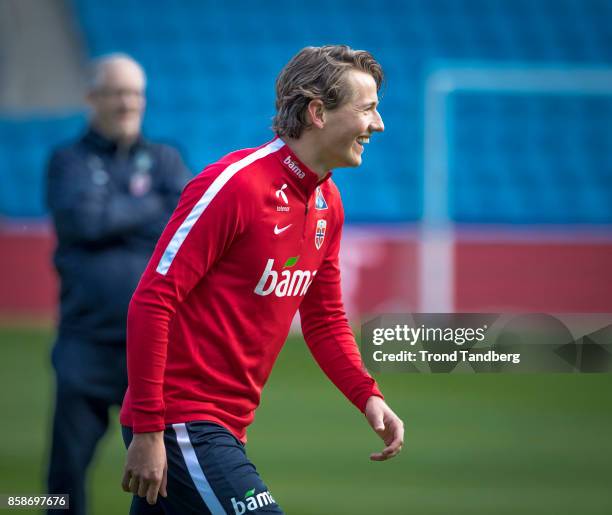 Sander Berge, Lars Lagerback of Norway during training before Norway v Northern Ireland at Ullevaal Stadion on October 7, 2017 in Oslo, Norway.