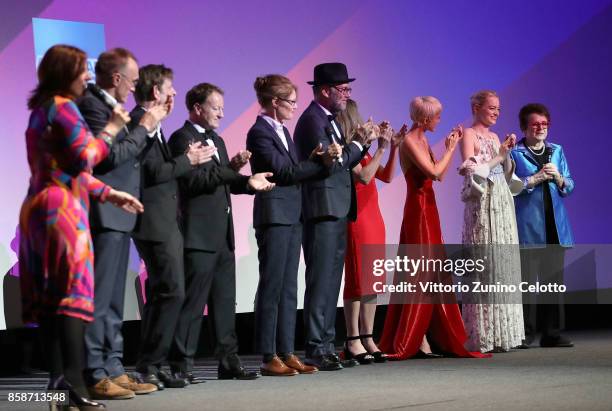 Clare Stewart, Danny Boyle, Christian Colson, Simon Beaufoy, Valerie Faris, Jonathan Dayton, Elisabeth Shue, Andrea Riseborough, Emma Stone and...