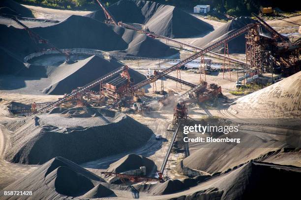 Menin Aggregate 265 Aggregate Mining Stock Photos, High-Res Pictures, and Images ...