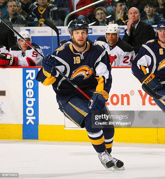 Tim Connolly of the Buffalo Sabres skates against the New Jersey Devils on April 4, 2009 at HSBC Arena in Buffalo, New York.