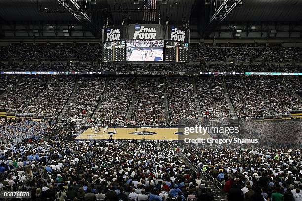 General view during the 2009 NCAA Division I Men's Basketball National Championship game between the North Carolina Tar Heels and the Michigan State...