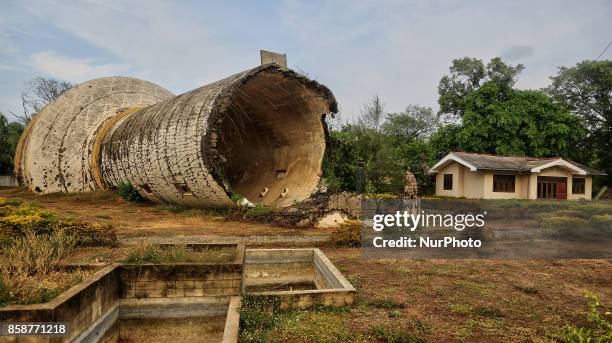 Toppled water tower in downtown Kilinochchi, Jaffna, Sri Lanka. The water tower was bombed by the Tamil Tigers in the final stages of the long Sri...