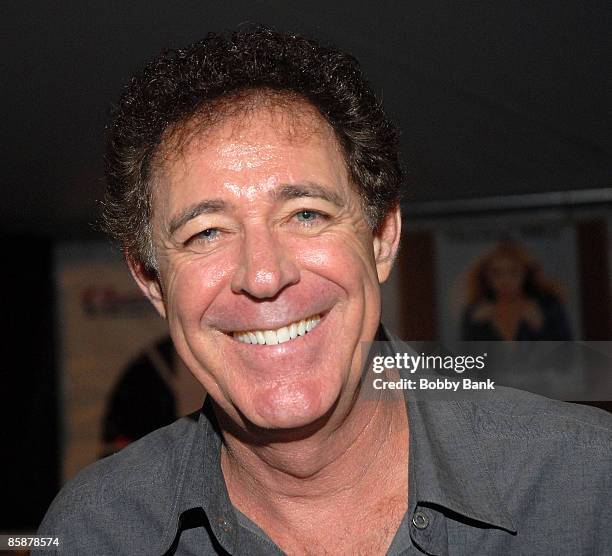 Barry Williams of "The Brady Bunch" attends the Chiller Theatre Expo at the Hilton Parsippany Hotel on October 24, 2008 in Parsippany, New Jersey.