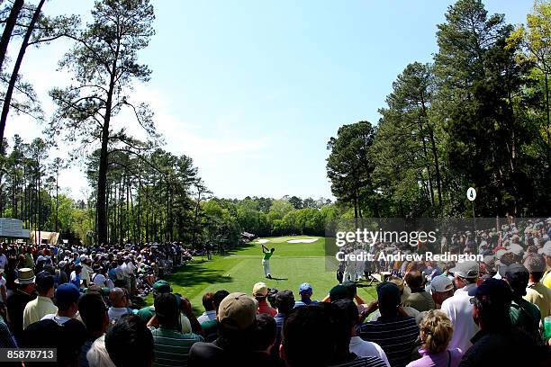 Amateur Danny Lee of New Zealand hits his tee shot on the fourth hole during the first round of the 2009 Masters Tournament at Augusta National Golf...