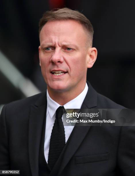 Antony Cotton attends the funeral of Liz Dawn at Salford Cathedral on October 6, 2017 in Salford, England. Actress Liz Dawn played Vera Duckworth in...