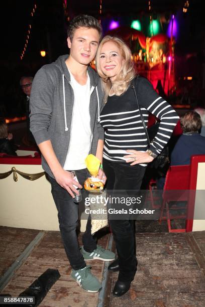 Jacob Orender Jacob Kent Photos and Premium High Res Pictures - Getty Images