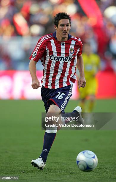 Sacha Kljestan of Chivas USA paces the ball during the MLS match against the Columbus Crew at The Home Depot Center on April 5, 2009 in Carson,...