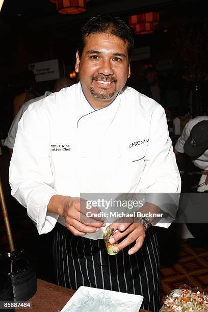 Martin Rioz Chef Martin Rios Photos and Premium High Res Pictures - Getty Images