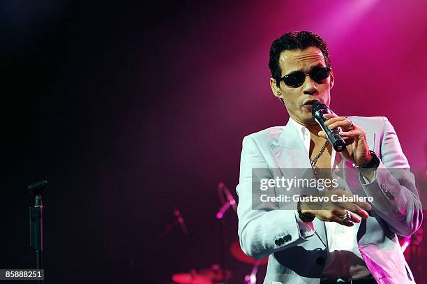 Singer Marc Anthony performs at Seminole Hard Rock Hotel and Casino on April 9, 2009 in Hollywood, Florida