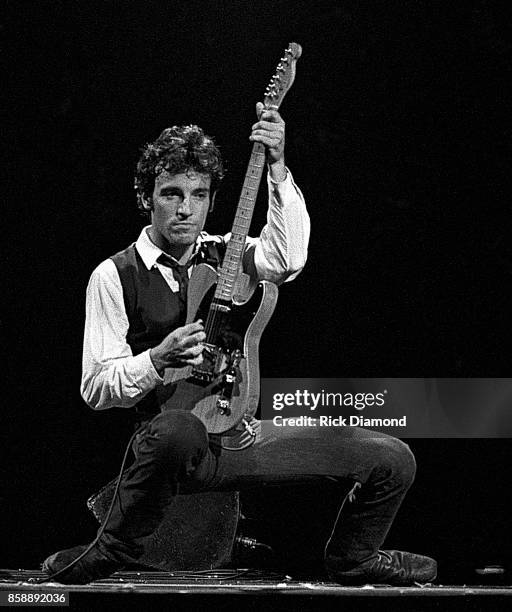 Springsteen 1978 Bruce Springsteen 1978 Photos and Premium High Res Pictures - Getty Images