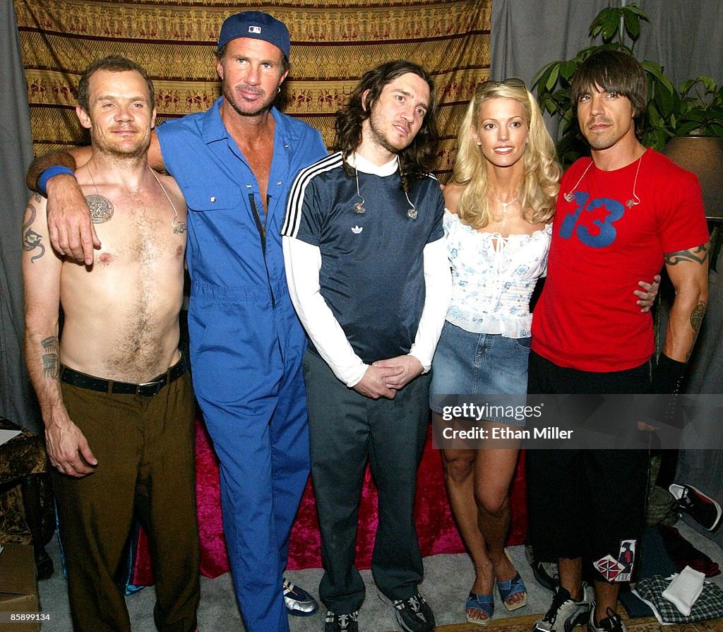 Red Hot Chili Peppers At VH1 Backyard Barbecue In Las Vegas