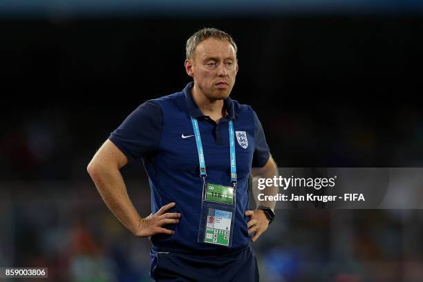 England manager Steve Cooper looks on during the FIFA U-17 World Cup India 2017 group F match between Chile and England at Vivekananda Yuba Bharati...