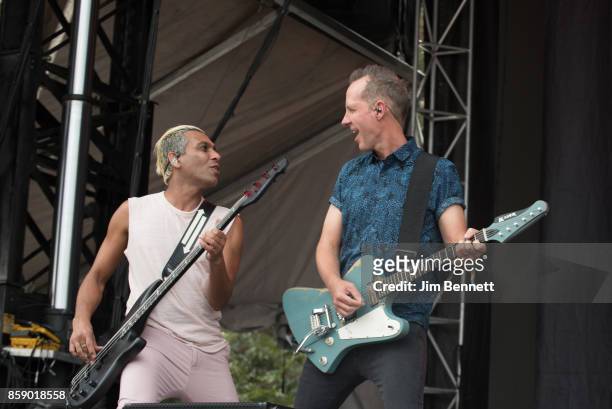 Tony Kanal and Tom Dumont of Dreamcar perform live on stage during Austin City Limits Festival at Zilker Park on October 7, 2017 in Austin, Texas.