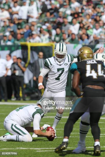 Kicker Chandler Catanzaro of the New York Jets in action against the Jacksonville Jaguars during their game at MetLife Stadium on October 1, 2017 in...