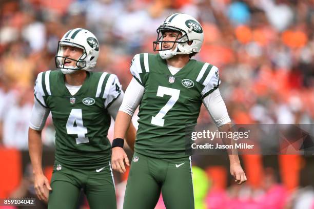 Chandler Catanzaro of the New York Jets watch his field goal go though the uprights in the second half against the Cleveland Browns at FirstEnergy...