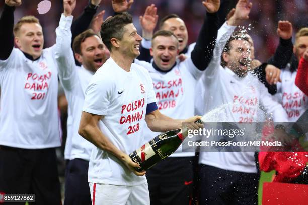 Robert Lewandowski Celebration of the Polish national team after the promotion to the World Championship of Russia 2018 during the FIFA 2018 World...