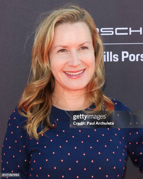 Actress Angela Kinsey attends P.S. ARTS' Express Yourself 2017 event at Barker Hangar on October 8, 2017 in Santa Monica, California.