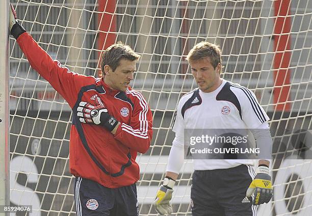 Michael Rensing Bayern 426 Munich Goalkeeper Michael Rensing Stock Photos, High-Res Pictures ...