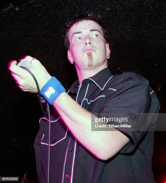 Taproot frontman Stephen Richards performs as the band kicks off its tour in support of the upcoming album, "Welcome" at The Castle August 13, 2002...