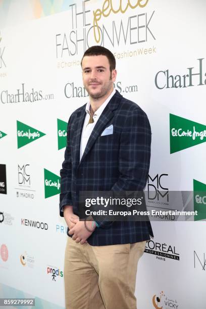 Alex Lequio attends 'The Petite Fashion Week' Photocall at Cibeles Palace on October 6, 2017 in Madrid, Spain.