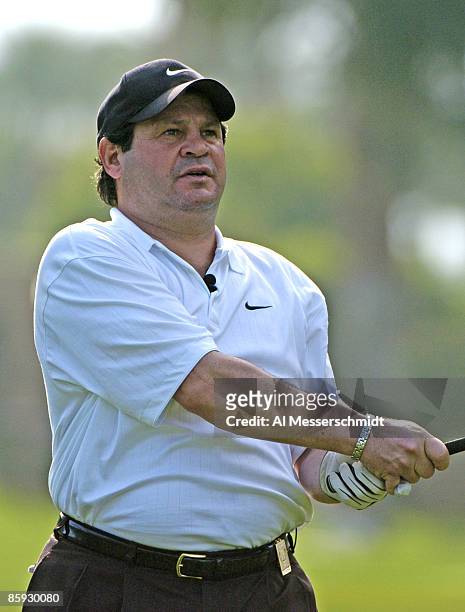 Mike Eruzione competes in the second round of the 2005 Bob Hope Chrysler Classic at Tamarisk Country Club in Rancho Mirage, California January 27,...