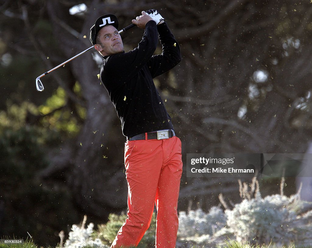PGA TOUR - 2005 AT&T Pebble Beach National Pro-Am - First Round
