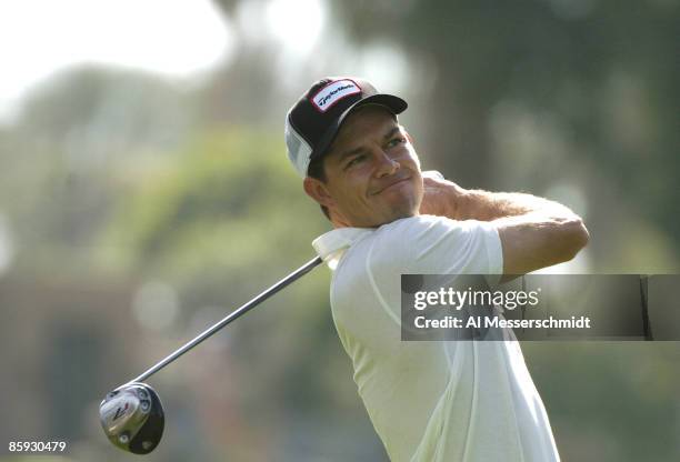 Adrian Young competes in the second round of the 2005 Bob Hope Chrysler Classic at Tamarisk Country Club in Rancho Mirage, California January 27,...