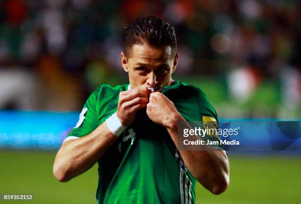 Javier Hernandez of Mexico celebrates during the match between Mexico and Trinidad & Tobago as part of the FIFA 2018 World Cup Qualifiers at Alfonso...