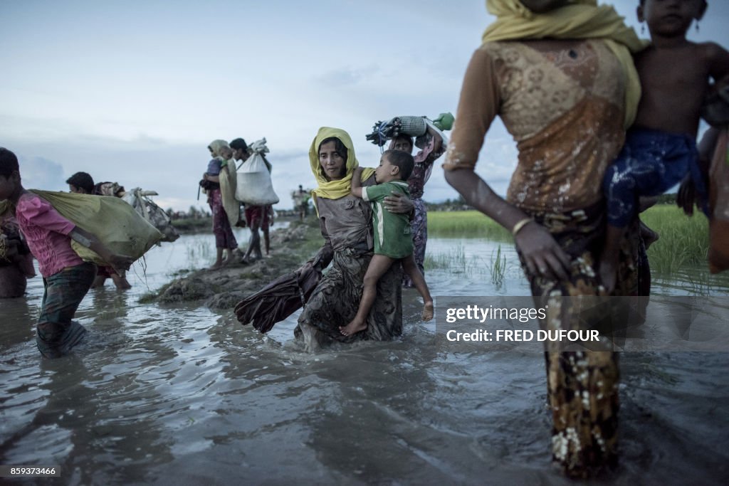 TOPSHOT-BANGLADESH-MYANMAR-UNREST-REFUGEE-UN