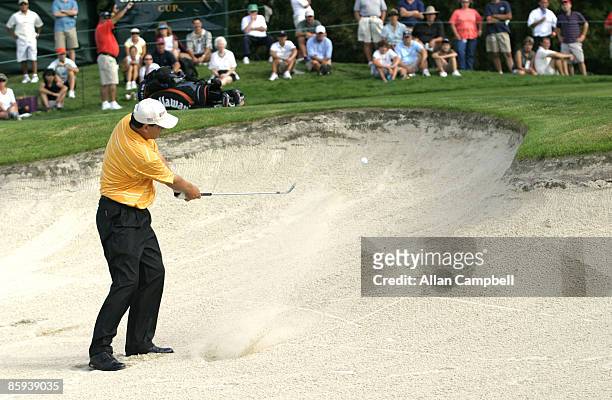 Loren Roberts comes out of the sand on 15, during the final round of the 2005 JELD-WEN Tradition at The Reserve Vineyards and Golf Club, Sunday,...