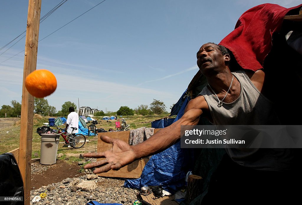 Evictions Start At Sacramento's Tent City