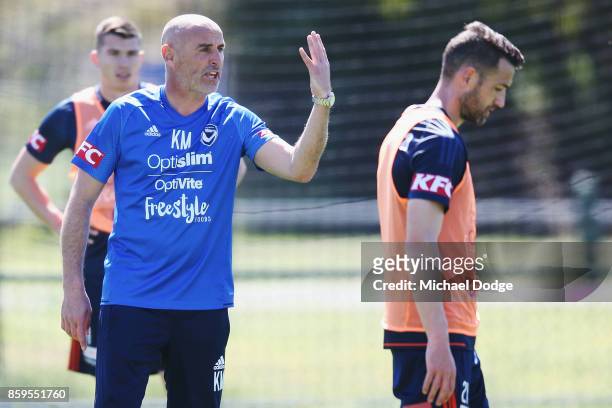 Victory head coach Kevin Muscat gestures at Carl Valeri during a Melbourne Victory A-League training session at Gosch's Paddock on October 10, 2017...