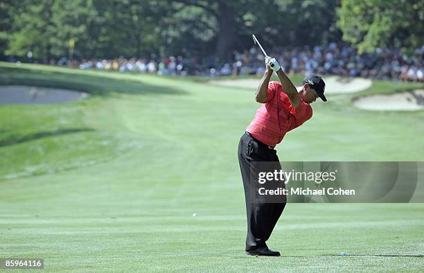 Tiger Woods during the fourth round of the Cialis Western Open on the No. 4 Dubsdread course at Cog Hill Golf and Country Club in Lemont, Illinois on...